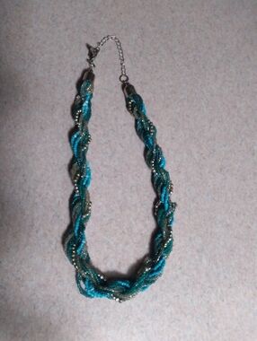 Flame Brand Turquoise & Silver Beaded Necklace